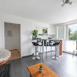 Appartement T2 Rangueil - Terrasse + 2 Parkings - 4 Personnes, Toulouse